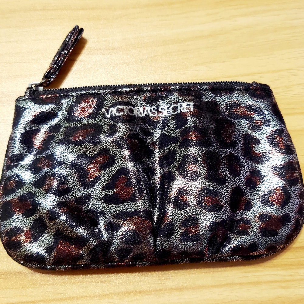 Victoria's Secret Cheetah Print Coin/Wallet Zipper Pouch